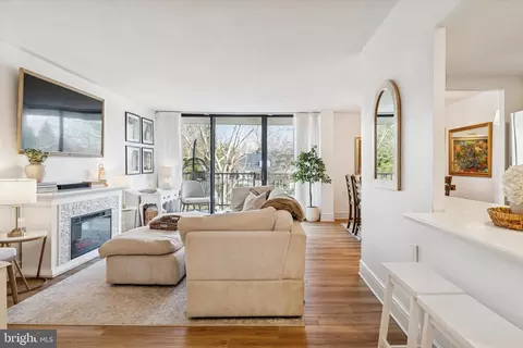 801 Yale Ave #921, Swarthmore, PA 19081