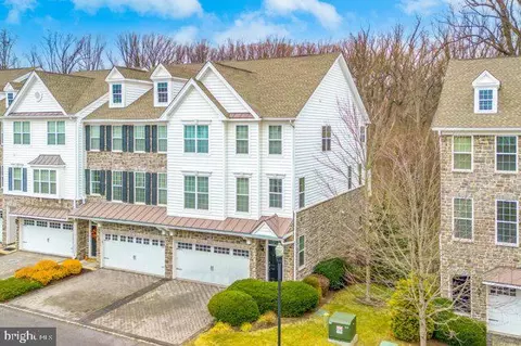 309 Corvus Cir, Media, PA 19063