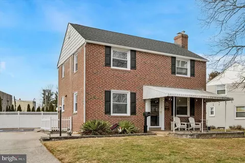 24 Upland Rd, Havertown, PA 19083