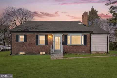 6 Cedar Rd, Wallingford, PA 19086 photo 2