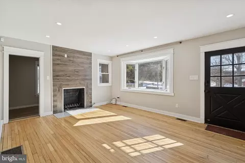 6 Cedar Rd, Wallingford, PA 19086 photo 4