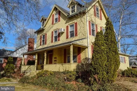 703 Clifton Ave, Collingdale, PA 19023
