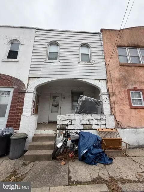 13 Florence Ave, Darby, PA 19023