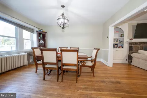 Dining - 122 Crestview Rd, Darby, PA 19082 photo 2 of 2