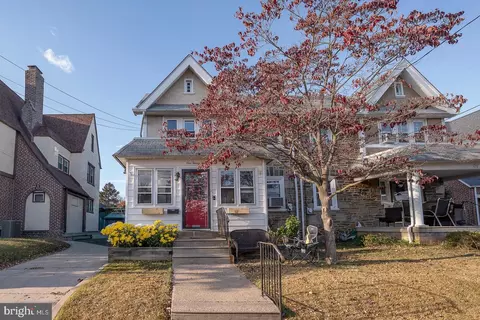 Exterior - 122 Crestview Rd, Darby, PA 19082 photo 6 of 7