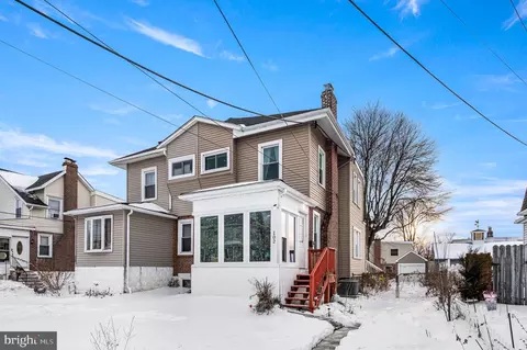102 Rambler Rd, Glenolden, PA 19036