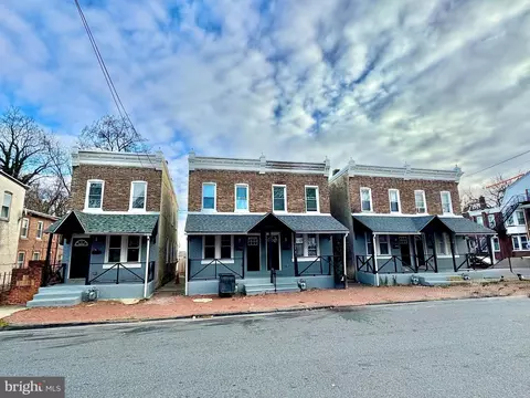 921 W 929 W 3rd St, Chester, PA 19013