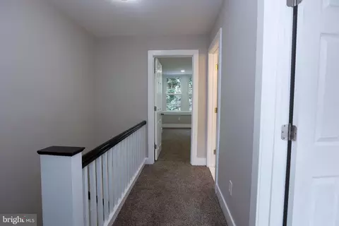 225 Wright Ave, Darby, PA 19023 photo 15