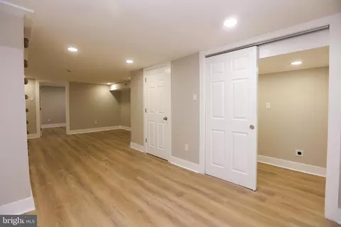 225 Wright Ave, Darby, PA 19023 photo 21