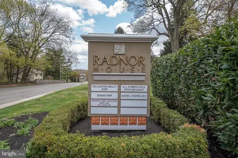 1030 E Lancaster Ave #1019, Bryn Mawr, PA 19010
