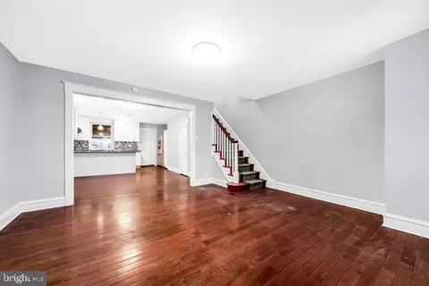 Living - 213 Heather Rd, Darby, PA 19082 photo 1 of 3