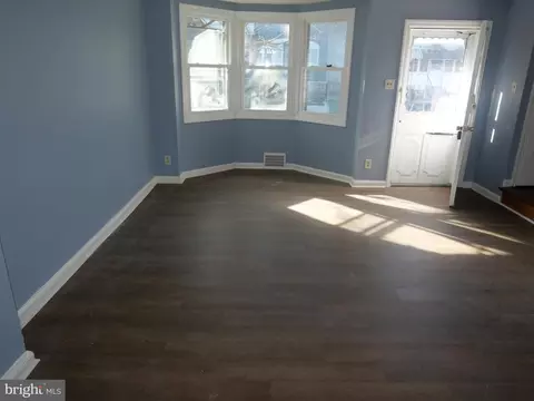 Living - 43 Springton Rd, Darby, PA 19082 photo 2 of 4
