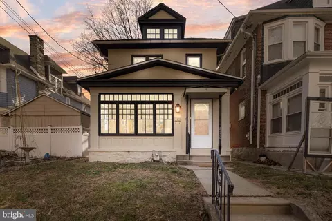 2420 Edgmont Ave, Chester, PA 19013