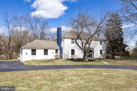 700 Camp Woods Rd, Villanova, PA 19085