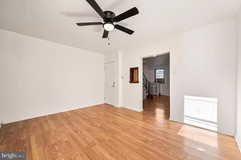 Living - 360 Huntley Rd, Darby, PA 19082 photo 4 of 4