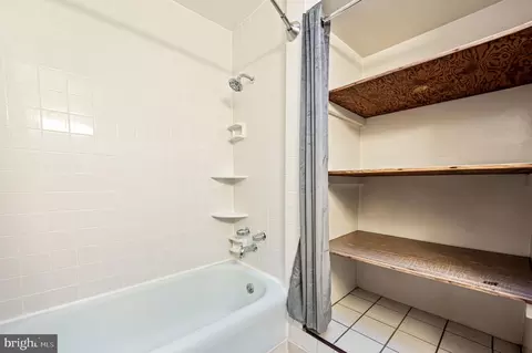 Bath - 360 Huntley Rd, Darby, PA 19082 photo 2 of 2