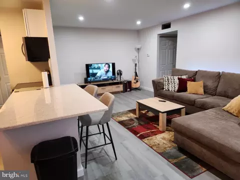 280 Bridgewater Rd #D10, Brookhaven, PA 19015