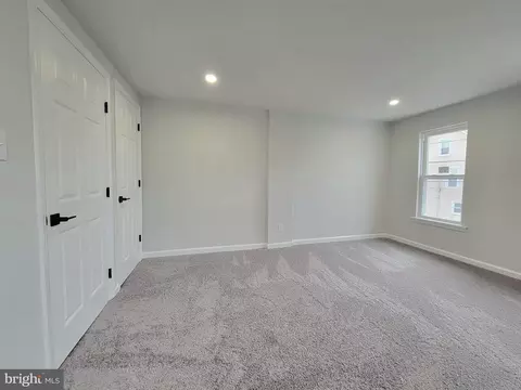 Bedroom - 17 W 2nd St, Marcus Hook, PA 19061 photo 2 of 4