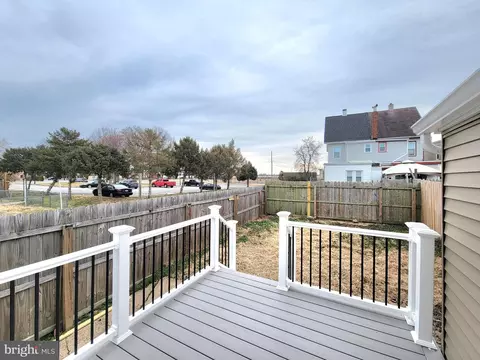 Exterior - 17 W 2nd St, Marcus Hook, PA 19061 photo 3 of 7