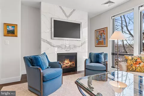 Living - 427 E Lancaster Ave #1202, Wayne, PA 19087 photo 3 of 3