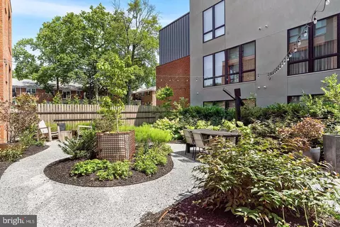 Exterior - 427 E Lancaster Ave #1101, Wayne, PA 19087 photo 3 of 4
