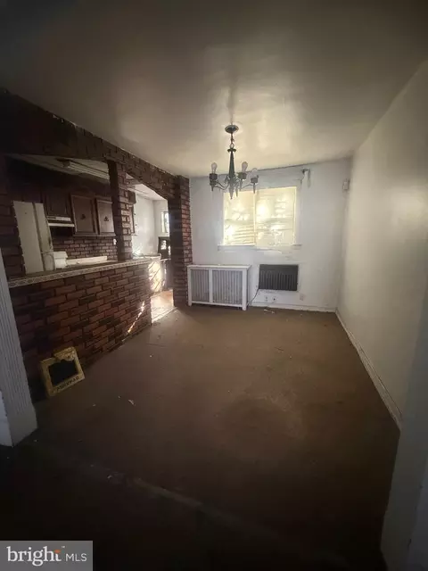 Entry Way - 6984 Aberdeen Rd, Darby, PA 19082 photo 8 of 8