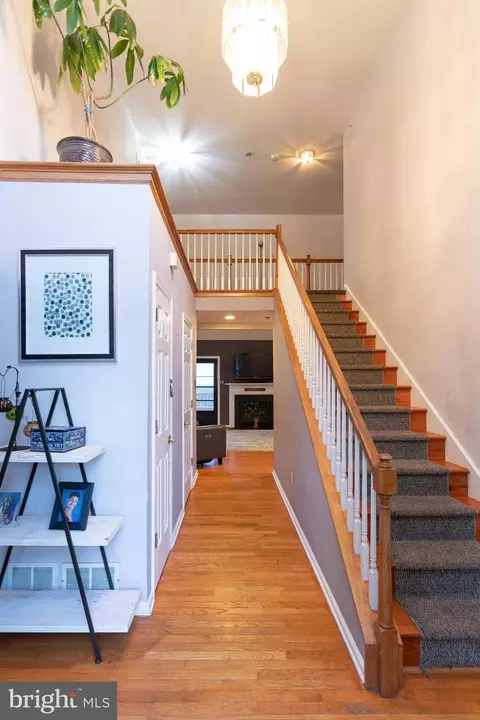 Entry Way - 356 N State Rd, Springfield, PA 19064 photo 1 of 7