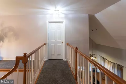 Entry Way - 356 N State Rd, Springfield, PA 19064 photo 7 of 7