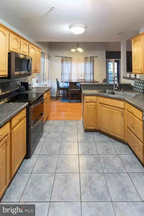 Kitchen - 356 N State Rd, Springfield, PA 19064 photo 1 of 3