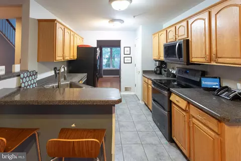 Kitchen - 356 N State Rd, Springfield, PA 19064 photo 2 of 3