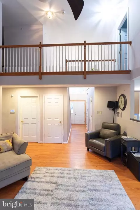 Entry Way - 356 N State Rd, Springfield, PA 19064 photo 5 of 7