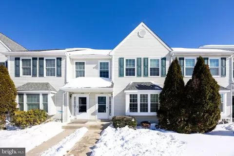 222 Spring Valley Way, Aston, PA 19014