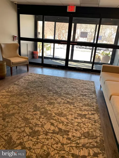 801 Yale Ave #207, Swarthmore, PA 19081