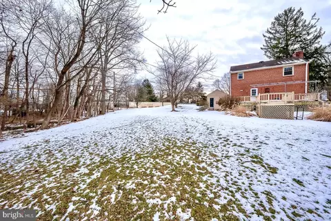 Exterior - 301 Eagle Rd, Wayne, PA 19087 photo 8 of 12