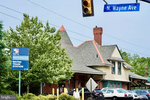 Exterior - 301 Eagle Rd, Wayne, PA 19087 photo 11 of 12