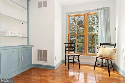 Other - 300 Valley Pl, Wayne, PA 19087 photo 4 of 8