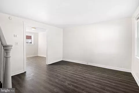 Living - 7010 Atlantic Ave, Darby, PA 19082 photo 1 of 2