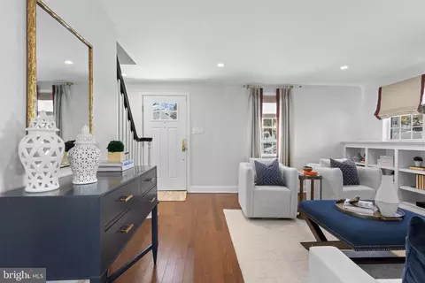 Entry Way - 116 Morningside Cir, Wayne, PA 19087 photo 5 of 13