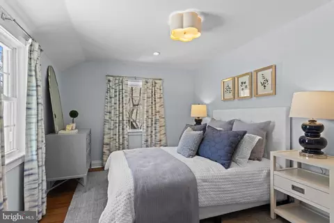 Bedroom - 116 Morningside Cir, Wayne, PA 19087 photo 3 of 4