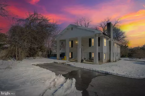 641 W Sproul Rd, Springfield, PA 19064