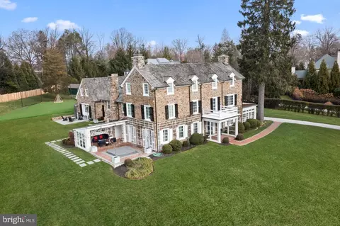 658 Brooke Rd, Wayne, PA 19087