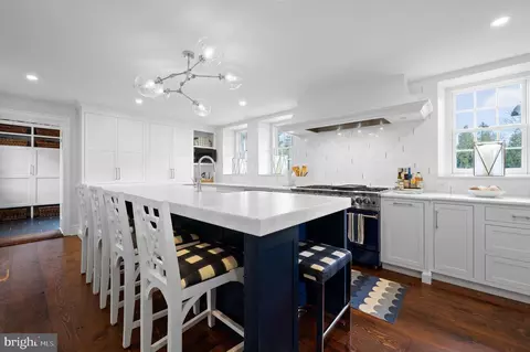 Kitchen - 658 Brooke Rd, Wayne, PA 19087 photo 3 of 6