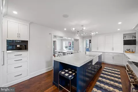 Kitchen - 658 Brooke Rd, Wayne, PA 19087 photo 2 of 6