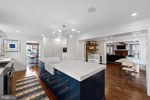 Kitchen - 658 Brooke Rd, Wayne, PA 19087 photo 4 of 6