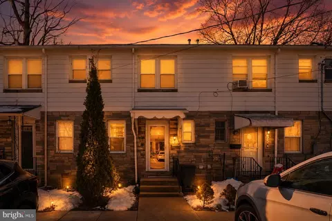 57 Benson Dr, Glenolden, PA 19036