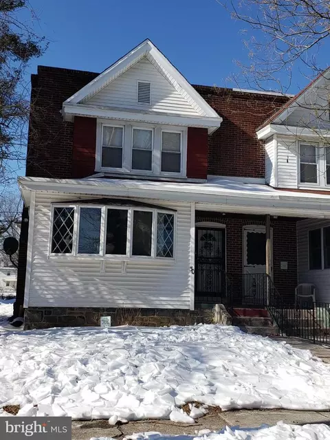 30 E Mowry St, Chester, PA 19013
