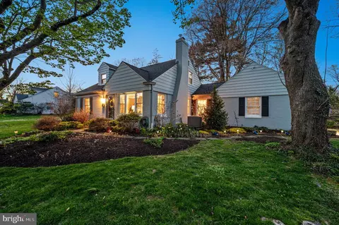 303 Barry Ln, Wallingford, PA 19086