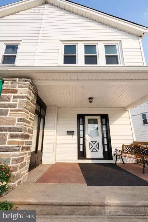 337 Cheswold Rd, Drexel Hill, PA 19026