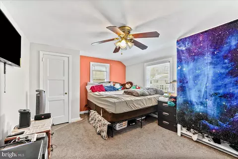 Bedroom - 1020 Edgerton Rd, Secane, PA 19018 photo 1 of 1