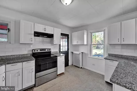 Kitchen - 204 E Avon Rd, Brookhaven, PA 19015 photo 1 of 3